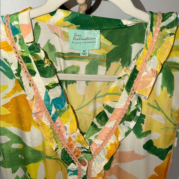 ⭐️True Destinations Ruffled Tropical Print Maxi⭐️ - Picture 5 of 8